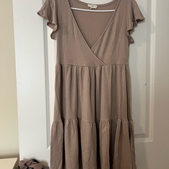 Elegant Tan Ruffle Sleeve Dress - Picture 1 of 2